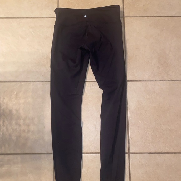 Black lululemon leggings - Picture 1 of 4